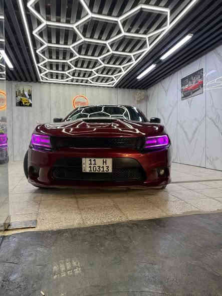 سلام عليكم
جارجر 2018  SXT
كندى كلين مكفوله 
 حجم المحرك 3600  السياره جديده مامتعوبه مال جناي مكاني بغداد
ماشيه 53
المواصفات 
تشغيل عن بعد 
شاشه كبيره 
كشن تدفئه 
كاميره دواره وحساسات وبعد مواصفاتSXT  المعروفه 
هزه وسنويه ورقم جديد 
السعر215  وبيه مجال للاتصال ***********
مكان سياره بغداد
