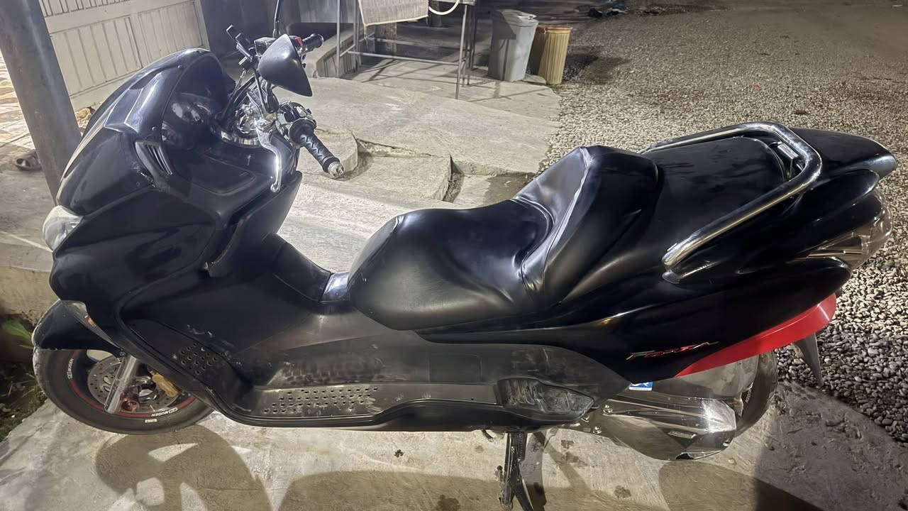 سلام عليكم ماشالله فورزاي08 شتي جوانو راقي ئه شيا كاني نيكلن به شه رتي هه موو شتيك به شه رتي گيرو مه كينه هيچ كيشه ي نيه ديناري مه سره في نيه 160 گيجه كه يه تي  هيچ عه يبي نييه ده ره جه يه ك صالانصه ي له سه ره پيويست به وه سف ناكا خوي بوخوي وه سف كراوه كي مشته ريه نامه بنيري بو نرخ


**إذا كنت صاحب هذا الإعلان وتريد حذفه لأي سبب، رجاءا أرسل رسالة إلى الدعم الفني**