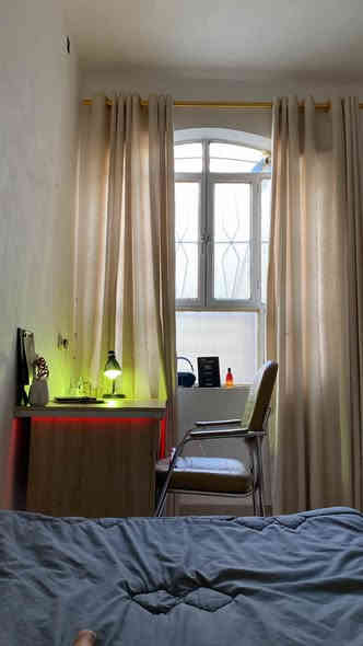 مكتب دراسي للبيع 
الحجم : الطول متر ونص.   العرض نص متر 
الملحقات :كرسي 
هديه : تيب لانك ضوء 
ملحقات: نشره داخلي بلون لاحمر 
استخدام موسم دراسي نضيف 90%
العنوان : ميسان (العماره) العرضات
السعر : 225 الف 
رقم الهاتف : ***********
متوفر واتسات عمارة
