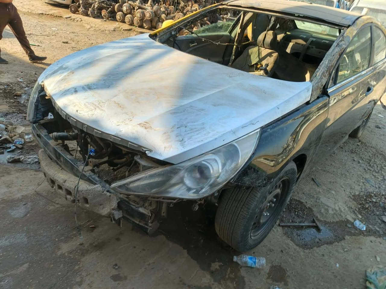 السلام عليكم سوناتا ٢٠١٣  امريكيا
ابيعه عله وضعه لان اختلفت ويه سمكري
مشتري الهه بيبان وبنيد ونقص دشبول 
وسمكره مصفره هيه وغرامات ...
السعر ٤٢وبيهه مجال بصيط حك جيتك
***********
