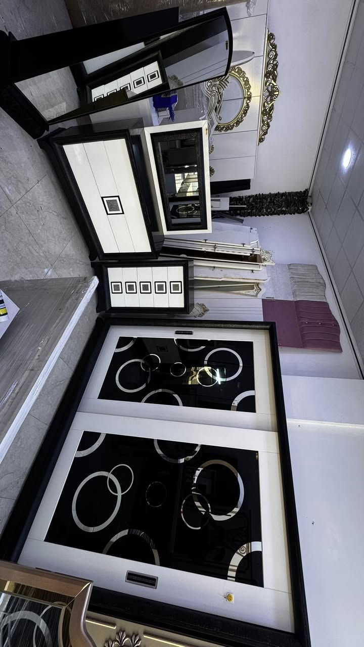 غرفه نوم ماركه اخلاص 7 قطع نطافه اخو الجديد السعر 675 الف. مع شد ونقل ***********
***********
