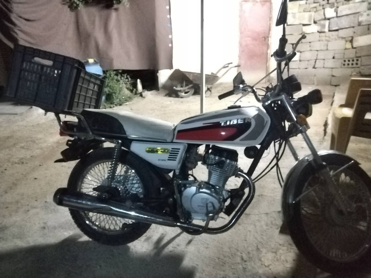 سلام عليكم دراجه تايكر لبيع  لحب يدك هذه رقمي ***********  ///550  وبيه مجال نضيفه
