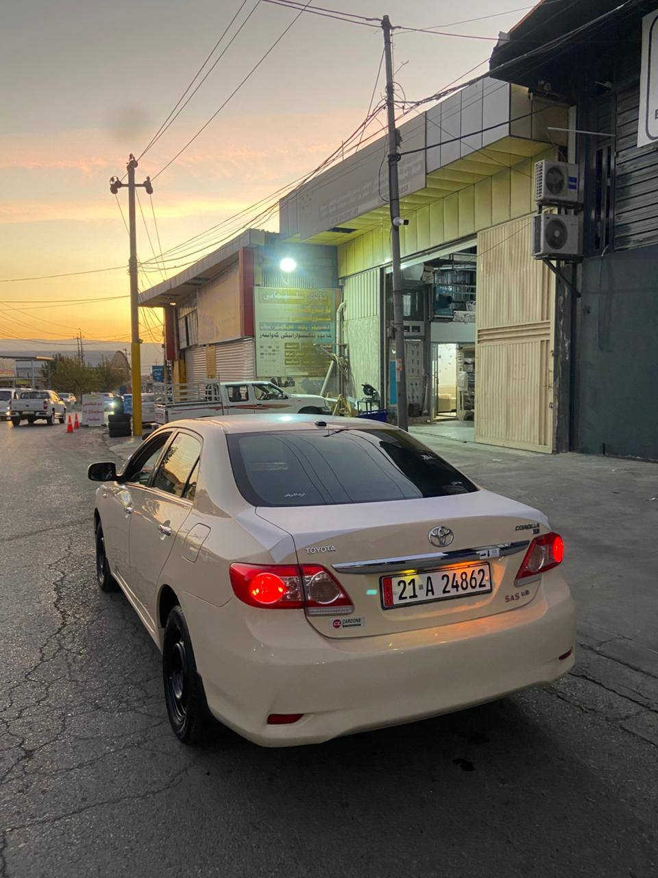 توێتا کۆرۆلا 2013 بیلاد تەکسی 
گێر ئۆتۆماتیک 
مەکینە گەورە بێ بۆیاخ 
کەمێک ساردی هەیە
 سەنەوی تا 2029 تازەیە
 سەیارەکە ماڵی خۆمە 

سعر لە کۆمێنت داوابکە ڕاستەخۆ بۆت دیت 📩 

هی مەعرەز نیە
 گێڕ و مەکینەی بەشەرت.

ژمارەی خاوەنی 
***********
