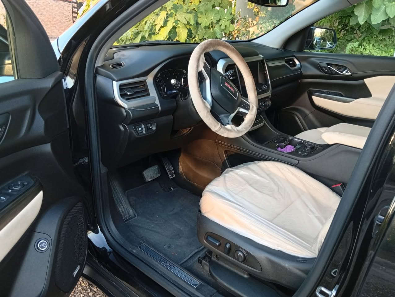 GMC ACADIA 2023 واردی ئەمریکی
تەنها ٤٥ هەزار ڕۆشتوە
سۆنەری دانراوە
بۆنید چاملغی بۆیاغە بێ ناوگرتن 
مەکینە ٢٠ تۆربۆ دەبڵ ئەکسل
٤ بستۆن
فول مواسەفات بەس سڵاید نییە

📩‎ســــعر $ یەک کۆمێنـت بکە راســـتەوخۆ بــۆ دێـــت

٣ ریزکوشن
بەسمە
شاشە
چوار جام ئۆتۆ
گێری دوگمە
ناو زەرد
گێرۆ مەکینەی بەشەرت

ژمارەی خاوەنی سەیارە: ***********
