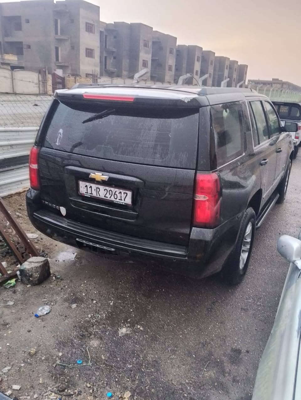 السلام عليكم
تاهو اسود موديل 19 رقم بغداد  باسمي كفاله عامه 

مكان السيارة بصرة 

رقم دولي 

محرك وكير بلاد 

8 سلندر ماشيه 13الف سعر 390

تبريد وتدفئة 3 قطع 

تحكم ستيرن 

تحكم سرعة 

كشنات جلد 

تايرات جديدة 

ويل كب جدا نظيفه 

منظومة لايتات ممتازه قبل يوم شاده 

شاشه لمس 

حساسات سرعة 

رادار سرعة 

جنطه شفط 

سيارة جاهزة 

للاستفسار الاتصال على الرقم 

***********
