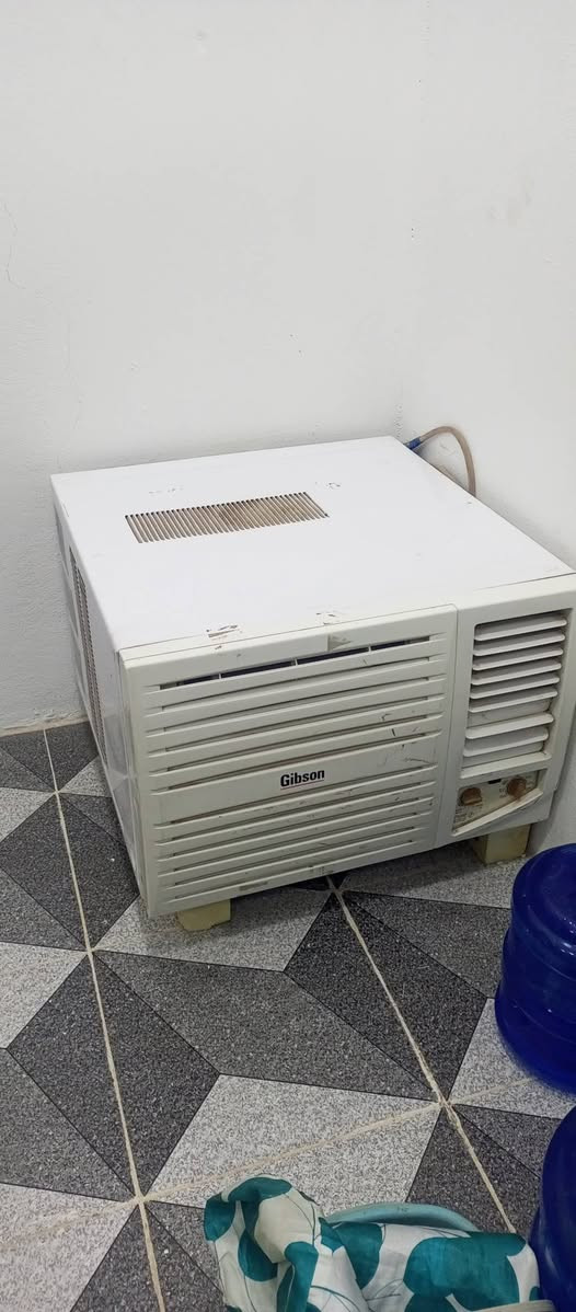 سبلت مكيف طنين للبيع غازهن بلادي 410 للستفسار خاص او ***********
