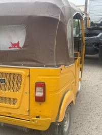 تكتك 22للبيع اب شهر 10  رقم وسط نكلزي مداور ثاني يوم هاذه رقم صاحبه مك...