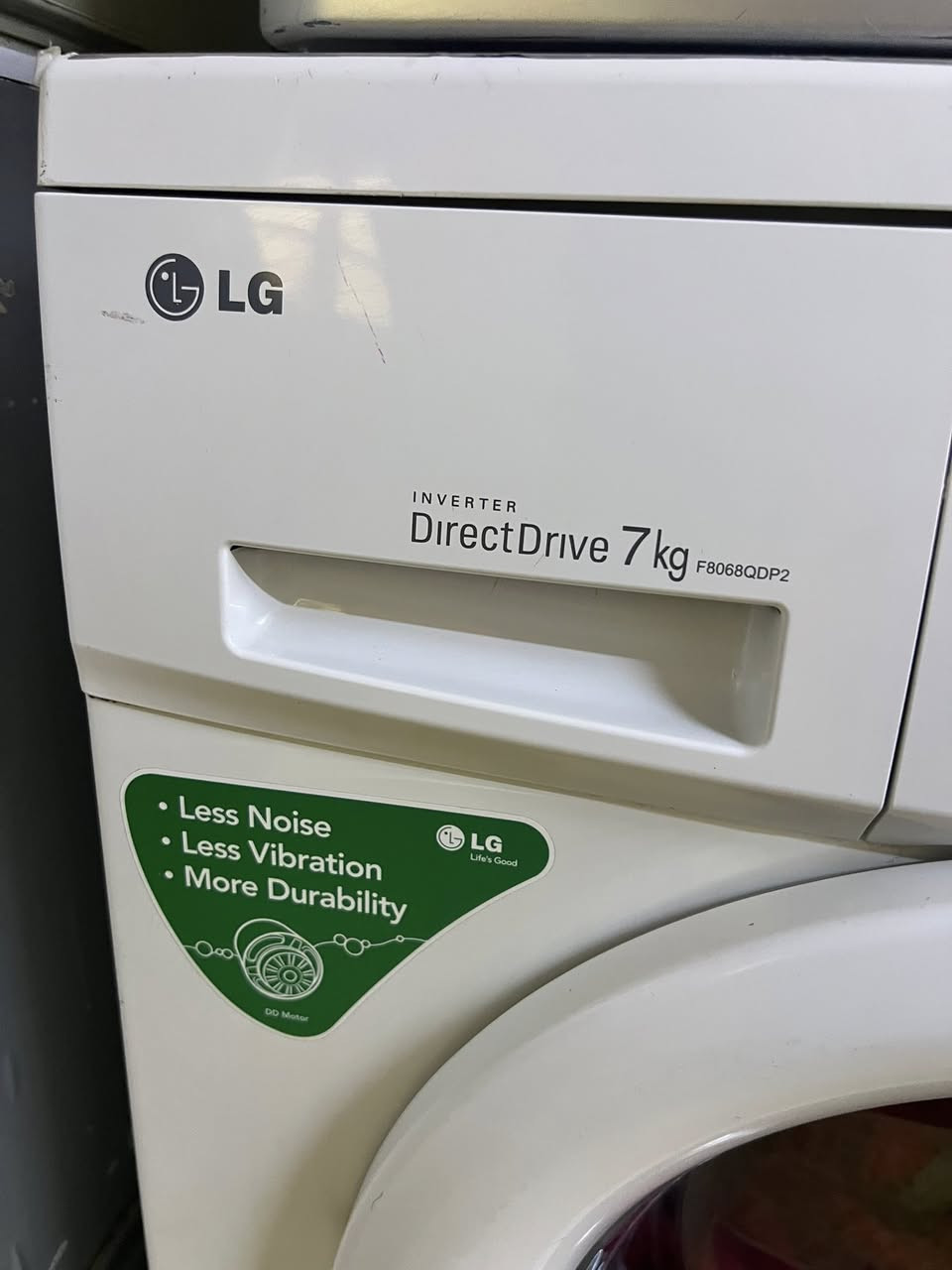 غسالة اوتماتيك باب اول 
LG الحافظ 
7كيلو للبيع مكاني بغداد


**إذا كنت صاحب هذا الإعلان وتريد حذفه لأي سبب، رجاءا أرسل رسالة إلى الدعم الفني**