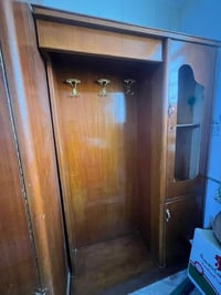 غرفه نوم مو  نضيفه مكانه بغداد زعفرانيه سعره 750.   07736856249