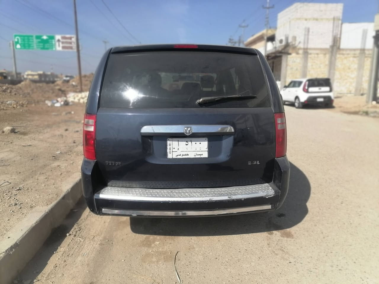 للبيع
السعر 85 قابل للتفاوض  
 رقم الهاتف ***********
دوج كرفان 2008  
محرك 3300
رقم ميسان
محرك مكفول
كير مكفول 
كهربائيات جاهزه
حداديه 70%
كشن السايق كهربائي
6 جام كهربائي
كشن وسطي متصل
ابواب وجنطه كهربائيات
الباب الايمن يعمل بالكهرباء    شغال
الباب الايسر يعمل ميكانيكيا  (الكهرباء ملغيه عنه)
باب الجنطه يعمل ميكانيكيا (الكارت عاطل)

السياره     ( صبغ    عام     ومعجون )

سنويه لل 2030
رقم ميسان الماني مشروع وطني
السنويه بأسمي
