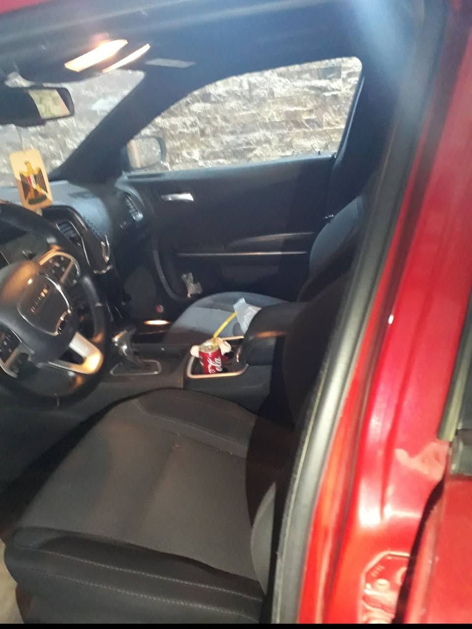 جارجر ١٥ رالي بغداد تشغيل عن بعد شاشه جبيره كشن حضن كشن كهربائي كشن تدفئه تبريد محرك ٣٦٠٠ تو ويل تحكم شفتات استيرن مري قلاب بصمه تشغيل وابواب وصندوق بصمه كامره دواره حساسات خلفيه دمام ويل ٢٠ لايت زنون حادثها جاملغ وربع البنيد وصار بيه صبغ بين البابين السائق وخلفه أثر شخط سعرها ١٨٨ مع المجال *********** واتساب /حله
