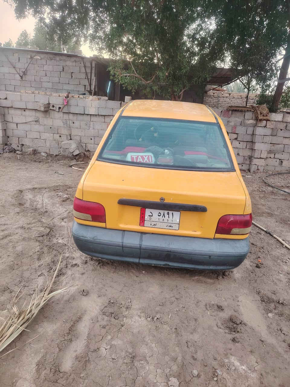 للبيع للبيع سايبه 2011  كامله گبل لشارع تحويل ثاني يوم رقم لماني بغداد  مكان سياره حله ورديه خارج  ***********  سعر 16
