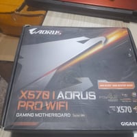 مذربورد X570 • ٤ قطع معالجات • قطع اتصالات