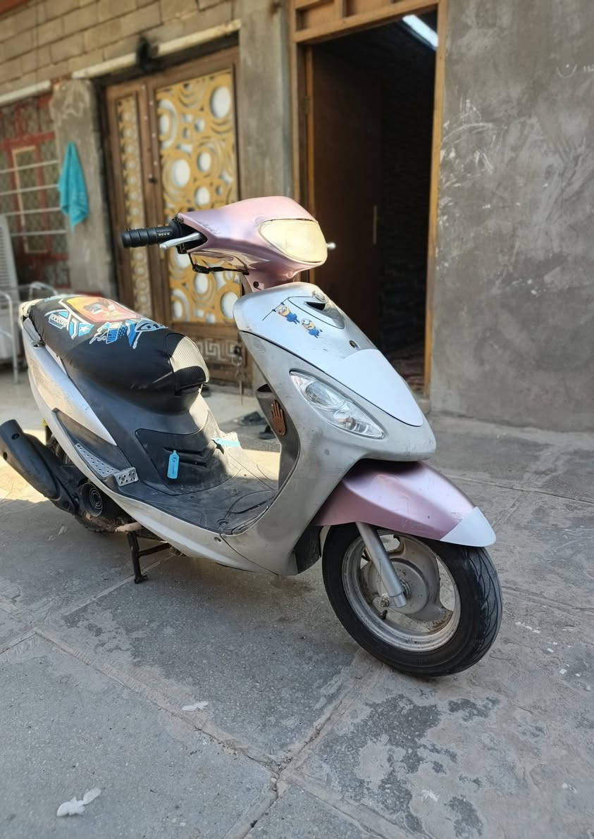 يالله السلام عليكم ماكس قجمه (مفتوحه) دراجه ختم واحد نضيفه جاهزه شغاله من طول لطول مكينه ناعمه عنوان قضاء المدينه بشارع البطاقه الوطنيه هاتف ***********
