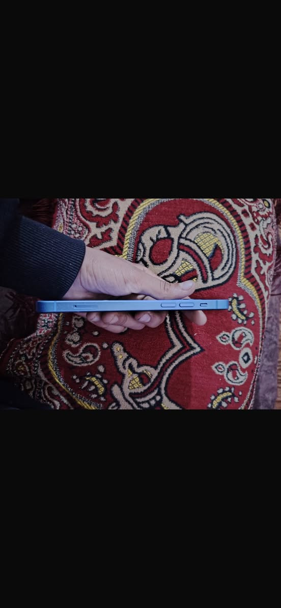 ايقون 12 العادي مكفول كفالة عامة بطارية 82 ذاكرة256 سعر خاص وتساب ***********
