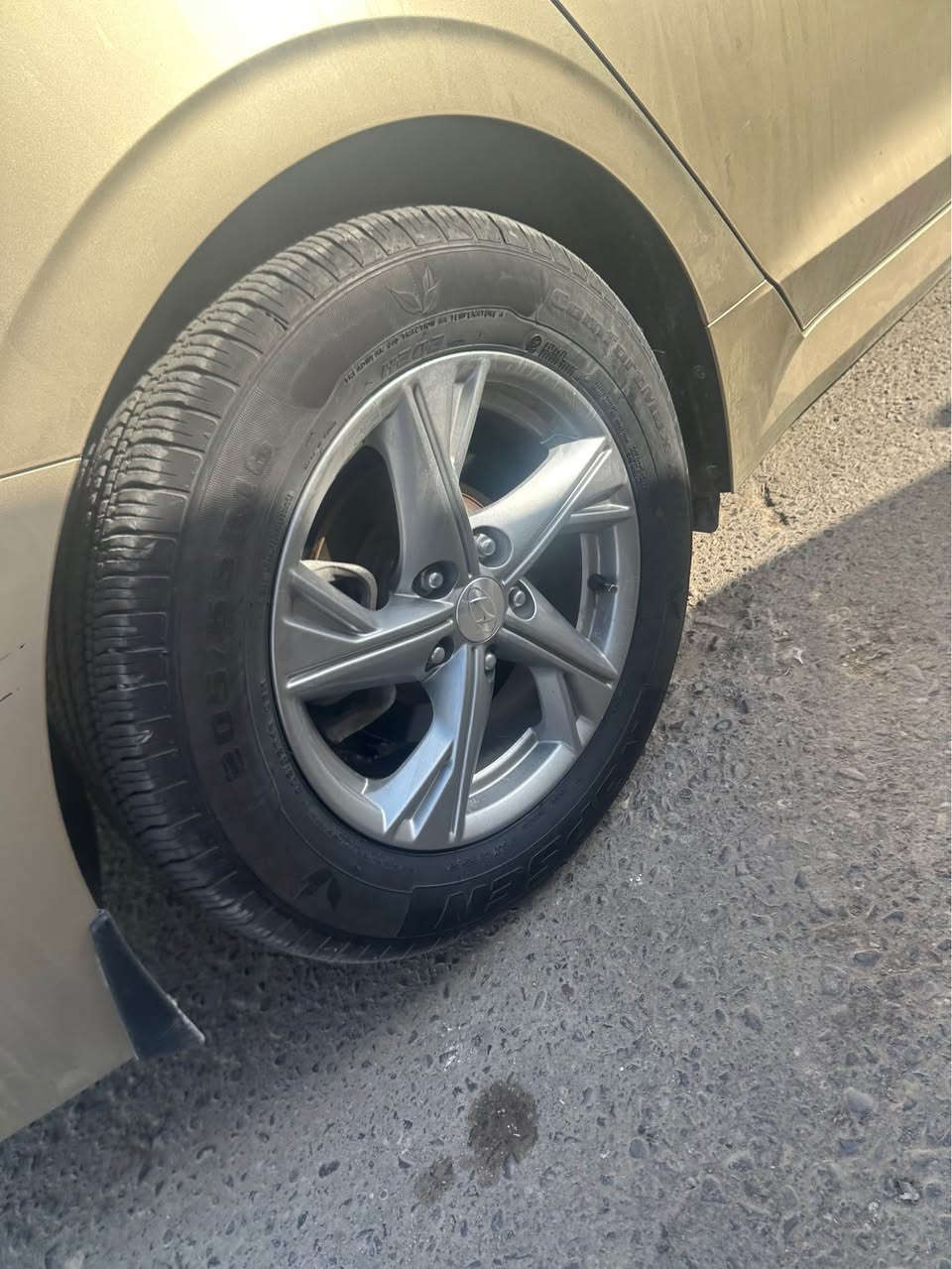 ويل كب حجم 16يرهم  على سوناتا وكي فايف 
كامل مع الااطارات السعر 300 الف البصرة, العراق


**إذا كنت صاحب هذا الإعلان وتريد حذفه لأي سبب، رجاءا أرسل رسالة إلى الدعم الفني**