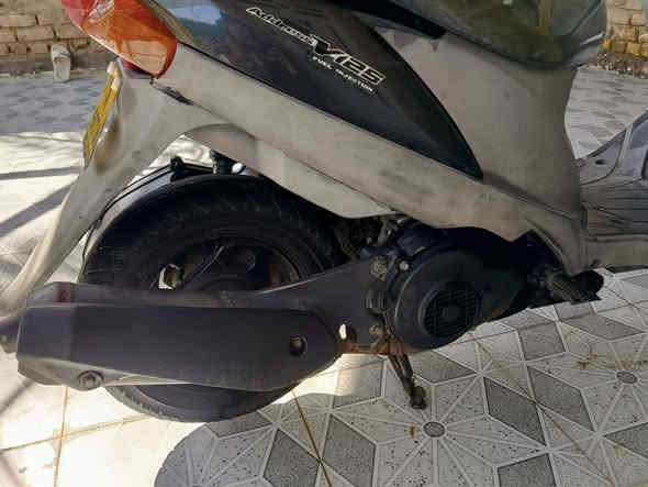 ادرس ياباني قديم دراجه جاهزه عله اخر حبايه تخم تاير جديد  مفتوحه رايمر شلعه ومعدل خير من الله ترايك وين ماتريد سعر. 600وبيه مجال
***********
