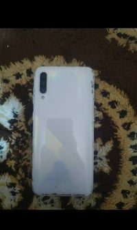 سامسوج A30s • ذاكرة ١٢٨ • رام ٦