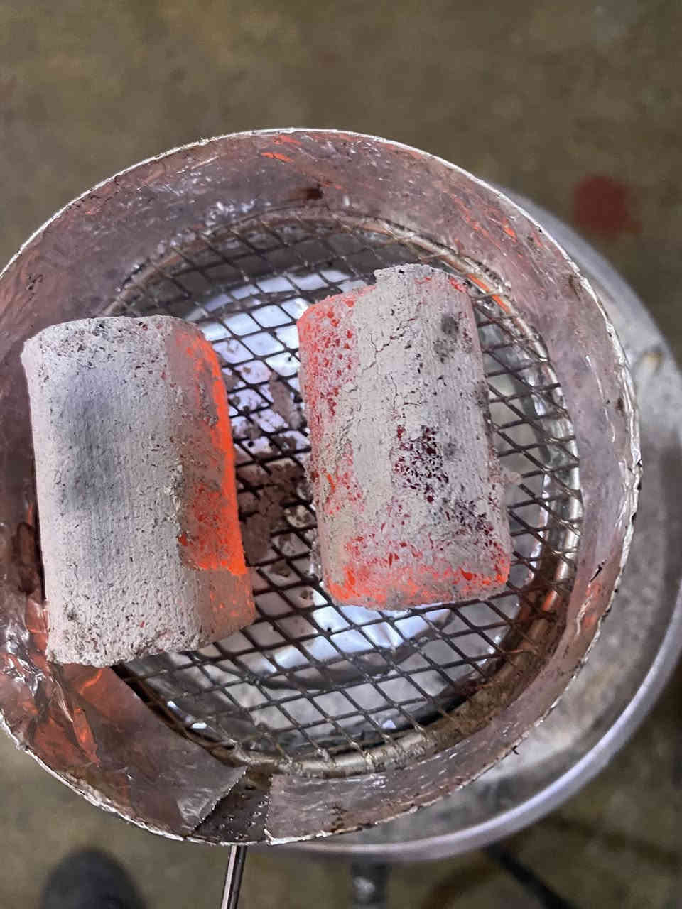 اسلام عليكم
من رخصت لادمن
بسم الله الرحمن الرحيم
الحك عل بلاش فحم نراكيل طبيعي درجه اولا
لاريحه ولا صداع الرأس
السعر الكارتونه ٢٩واذا اكثر من كارتونه نداري بل سعر
الموقع راوه حي العسكري يوجد توصيل الا قضاء عنه مجاني
الرقم ***********
