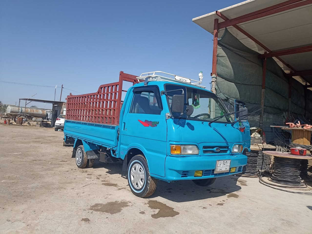 سلام عليكم كيه بنكو 96 للبيع سياره ما بيه كل نقص كير اكسن مكينه تخم تاير وره وكدام شاصي ورقم شاصي راعيه يريد تحويل سعر 60 وبيه مجال حك الجيه مكاني بابل قضاء القاسم رقمي ***********.***********
