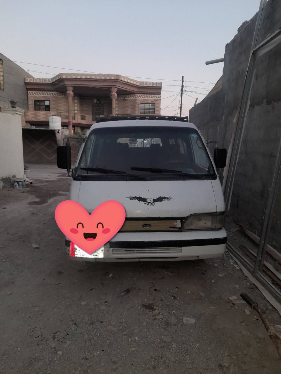سلام عليكم كية بستة البيع موديل ١٩٩٤ مصفرة هية ومرور شواصي شركة السنويه٢٨ سيارة خير من الله ما ذب عليهة ربع كبل الشارع مكان السيارة أبو غريب *********** / *********** بي واتساب السعر ٣٥ وبيهة مجال بصيط
