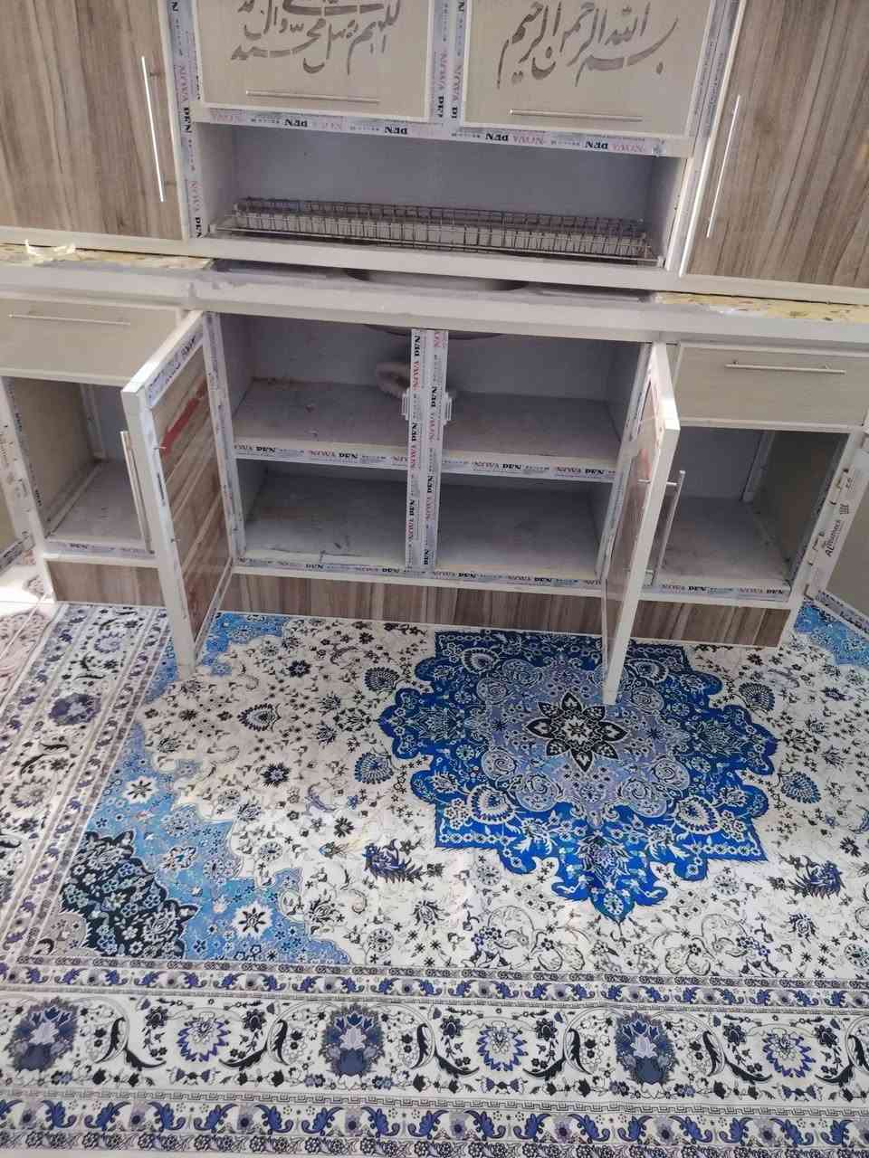 كاونتر قياس مترين سنكي استيل استيل نظيف للبيع السعر 190 الف اوبي مجال للشراي ***********نجف ميلاد
