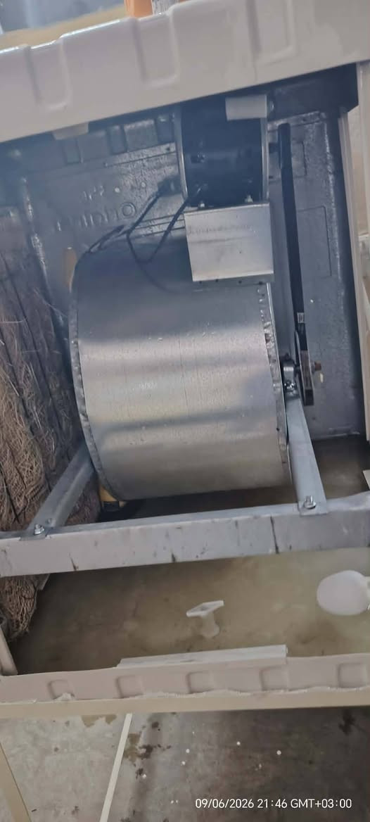 مبرده  للبيع
صار سبوع من اخذتها  
175
ادفع سعر عجبني أبيعك 
سبب البيع حتاحيت  شكم فلس 
شراي اخويا خابرني ع رقمي 
***********
