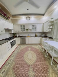 حي الحكام • ٣٠٠م • بناء جديد