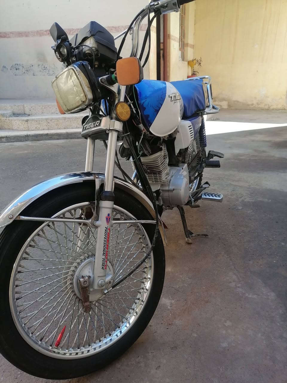 350

***********
***********
