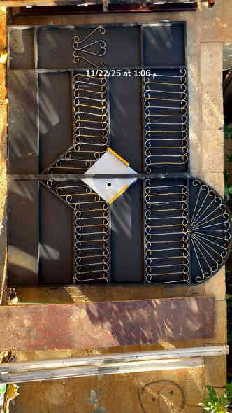 بيبان واحد صفكتين واحد سلايت قراض كملا سكه عقرب جوجوبا وديلاب هم للبيع لاستفسار ***********وتساب هم 🌹🌹🌹🌹
