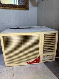 مكيف بلسان ثلاث سرع حار /بارد  سعرة ٣٠٠وبي مجال رقمي 07748960555 كرادة