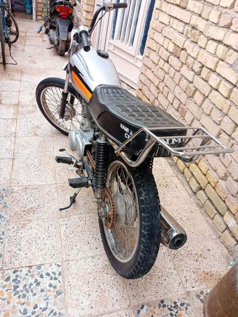 سلام عليكم دراجه للبيع نامه بدون مكينه مفتوحه مره وحده سعر خاص


**إذا كنت صاحب هذا الإعلان وتريد حذفه لأي سبب، رجاءا أرسل رسالة إلى الدعم الفني**