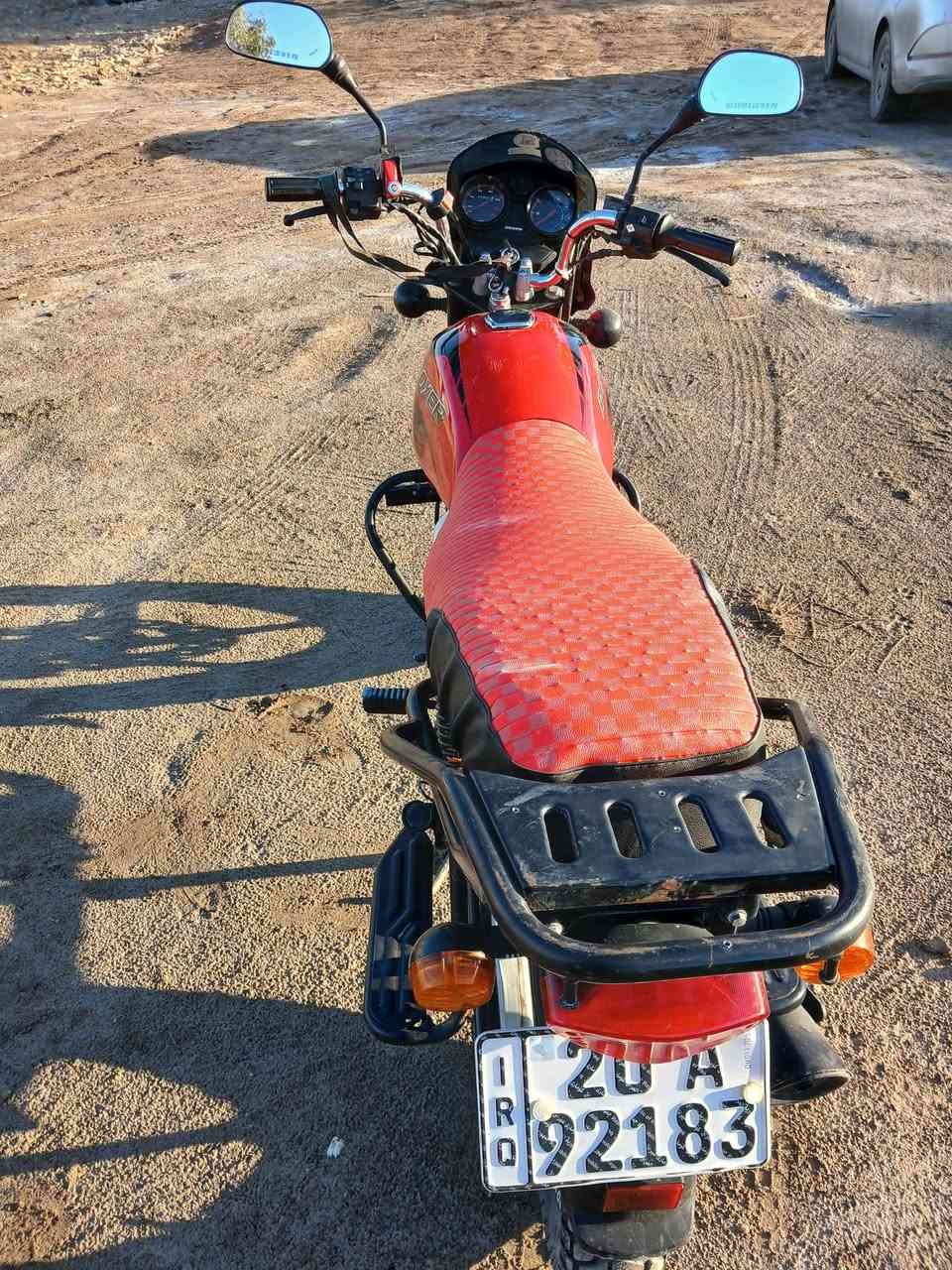 بوكسر موديل ٢١ مرقم مشروع وطني نضيفه تحويل ثاني يوم مابيه اي نقص فقط تفيلس ينرادله سعر ١.٨٥٠ مكان بغداد الرقم ***********
