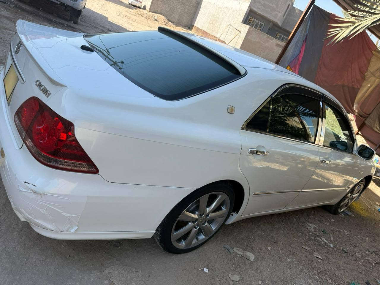 السلام عليكم شاهينه لبيع موديل 2006 السياره اصولي الانبار بسمي هزه جديده وين ما اتريد احول الك شاصي ٨٢ كفاله السياره عده القماره لون ابيض صدفي السياره جاهزه حداديه جديده مشتغله مكينه كير تبريد مال جناي السياره مكان السياره بابل المدحتيه الحمزه الغربي رقم الهاتف ***********
