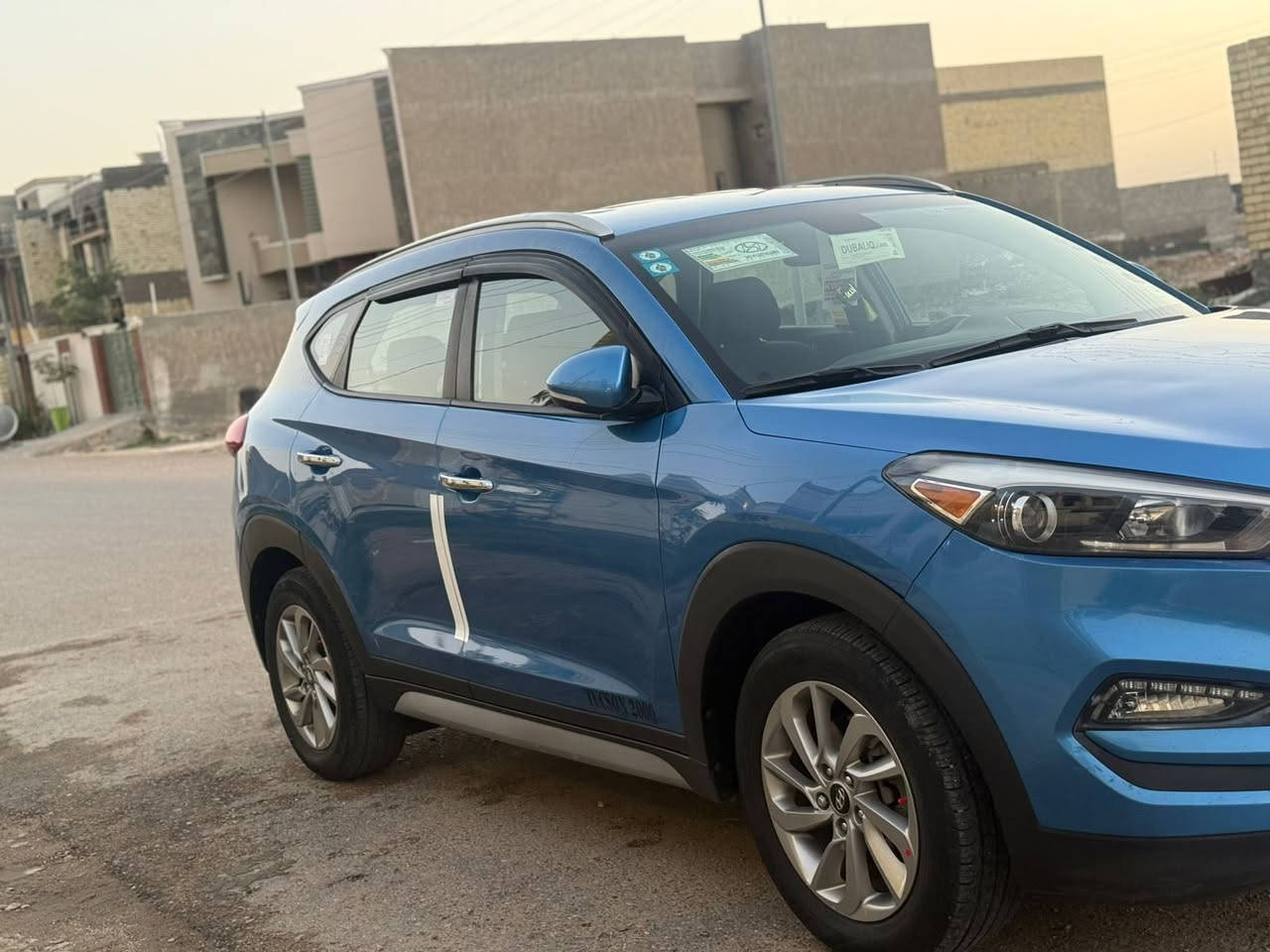 السلام عليكم
توسان 2018 
ماشيه 140الف حقيقي 
محرك2000 
حساس امامي خلفي 
شاشه 
كامره اماميه خلفيه 
شاحن واير ليس
مود درايف 
بكلايت لد 
لد نهاري 
تبريد خلفي
 ويل19 

السياره مكفوله كفاله عامه من كلشي عدا البنيد صبغ 

رقم بغداد تحويل مباشر 
السعر 145وبيه وجال 
مكان السياره الانبار الفلوجه
 للاتصال ***********
