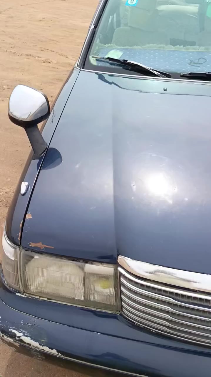 سلام عليكم أرنب 95 طويل مكينة وكير حاوية توهن شادهن تبريد وحدادية وتخم تواير اربعة جدد مصبوغة صبغ جمالية مكفولة من النقل الجثة والعيب الشرعي رقم جديد بغداد مكاني ذي قار السعر 63 وبية مجال حك الجية واذا مراوس ببيكم ما عندي اي اشكال بس حسب القناعة 
***********
