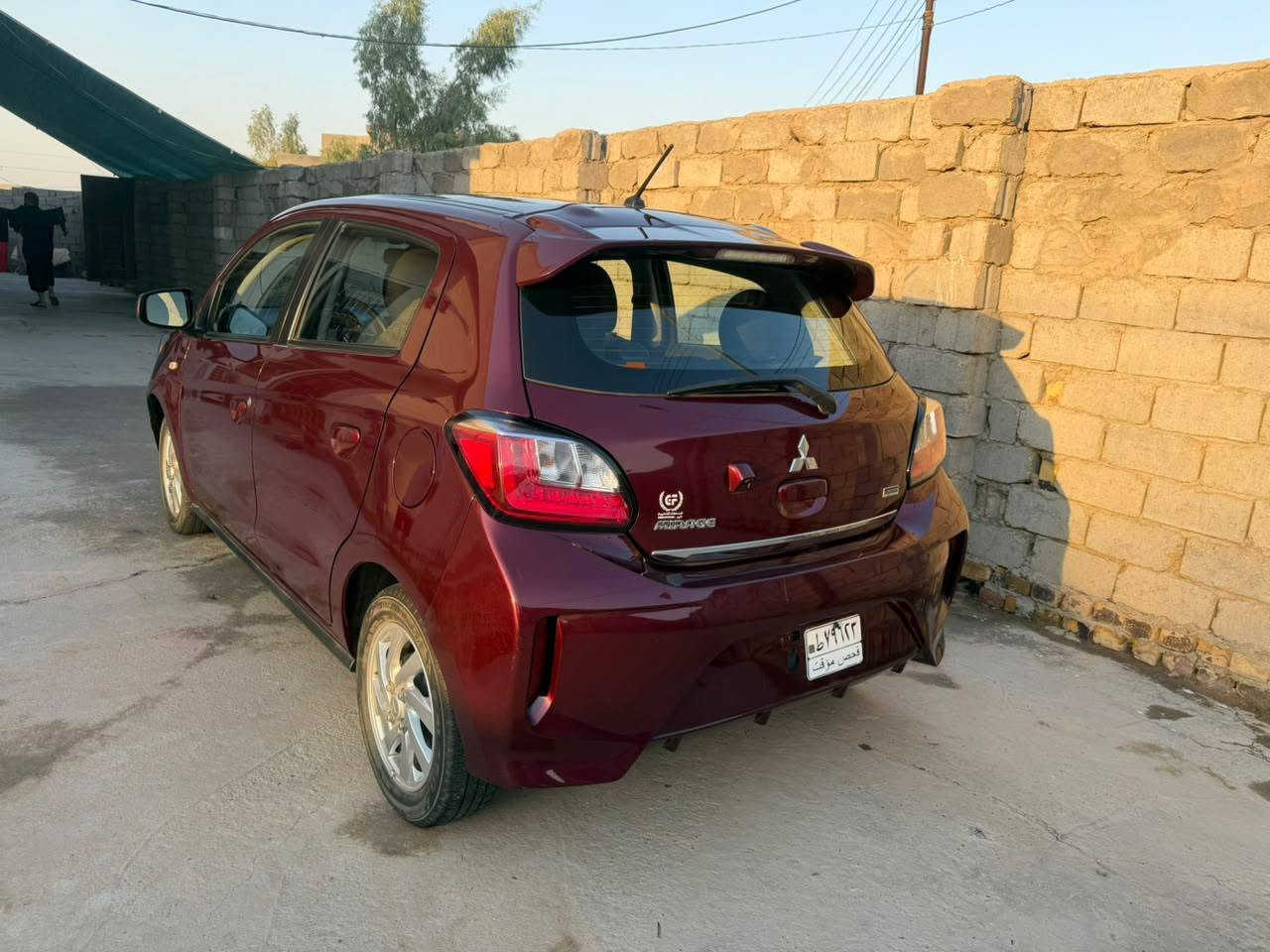 السلام عليكم عندي ميراج للبيع موديل 2024 وارد امريكي حادثها جملغ جهه السائق وراجع على بارد كما موضح في صوره سياره بدون صبغ بدون ايرباك مواصفات ستيرن تحكم جهتين رادار امامي خلفي شاشه كبيره كاميرا خلفيه سعر 98 رقم تليفون ***********
