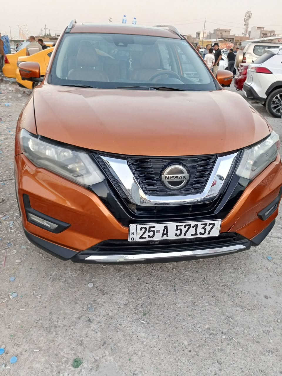 نيسان روج 2018sLمواصفات فول الفول سنويه لغاية 28 رقم كركوك أجنبي كابون بنزين للاستفسار الاتصال  ***********السعر147العنوان كركوك حي العسكري
