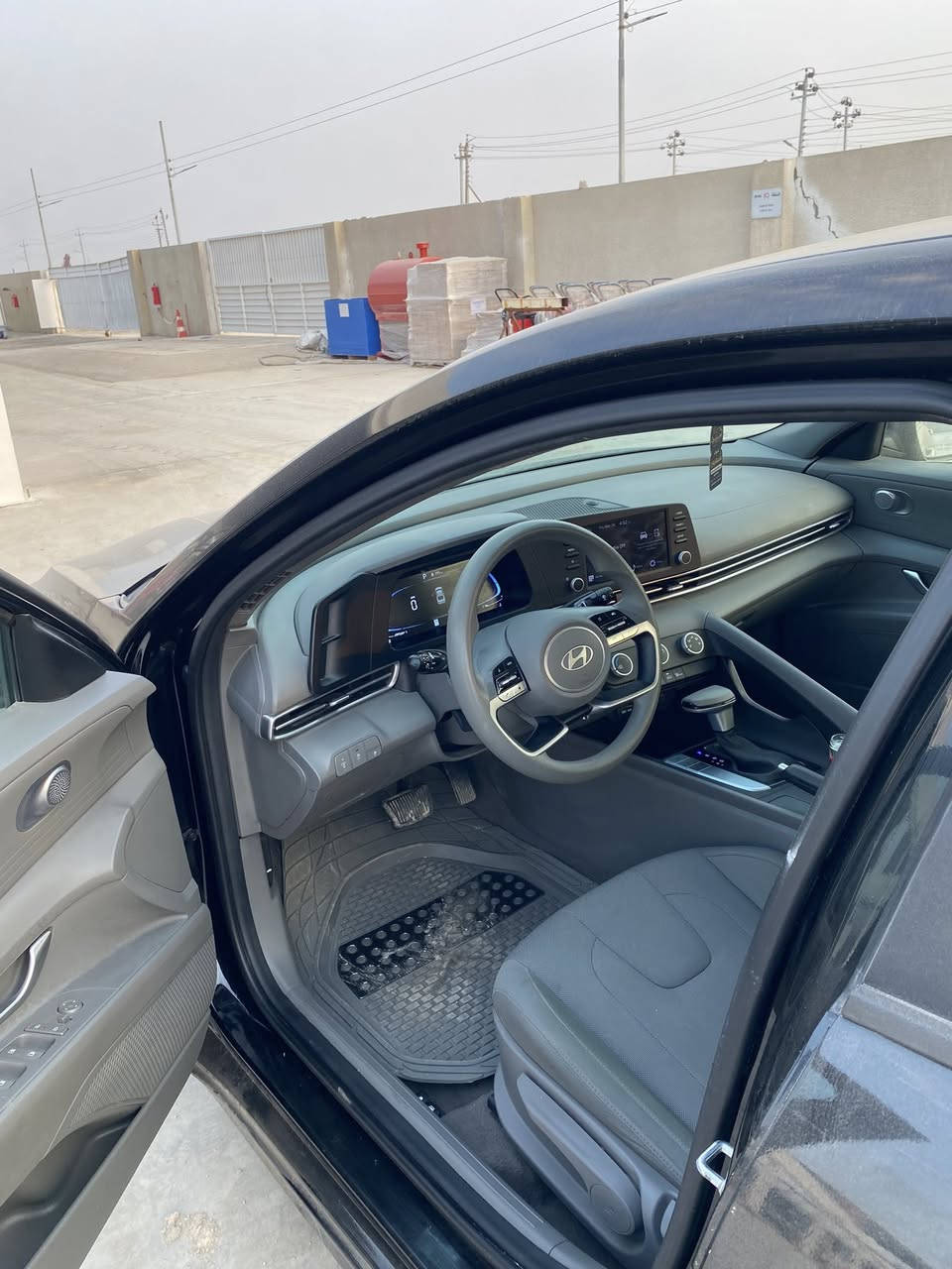 النتره موديل 2024 ماشيه 12الف صور الحادث مرفوقه مكينه 2000دوش مكاني البصره السياهر بحالت الوكاله بدون رقم منفيس بسمي السعر 138وبيه مجال ***********
