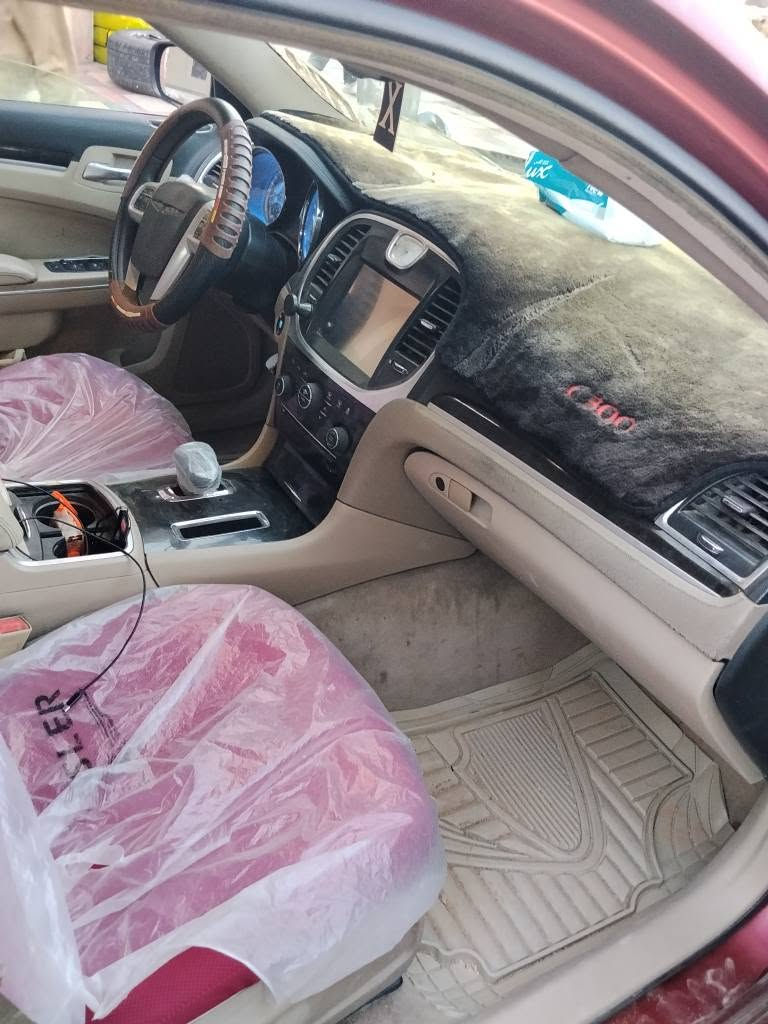 االسلام عليكم اوبامه اصل 14 كندي بيها قطعتين تجميل سياره جاهزه مكينه وكير وتبريد واكسل صار اسبوع شادهن رقم ذي عليها طلب كمرك 1500 مكان السياره ذي قار مراوس وبيع 140 بيها مجال تلفوني *********** ناصرية, ذي قار
