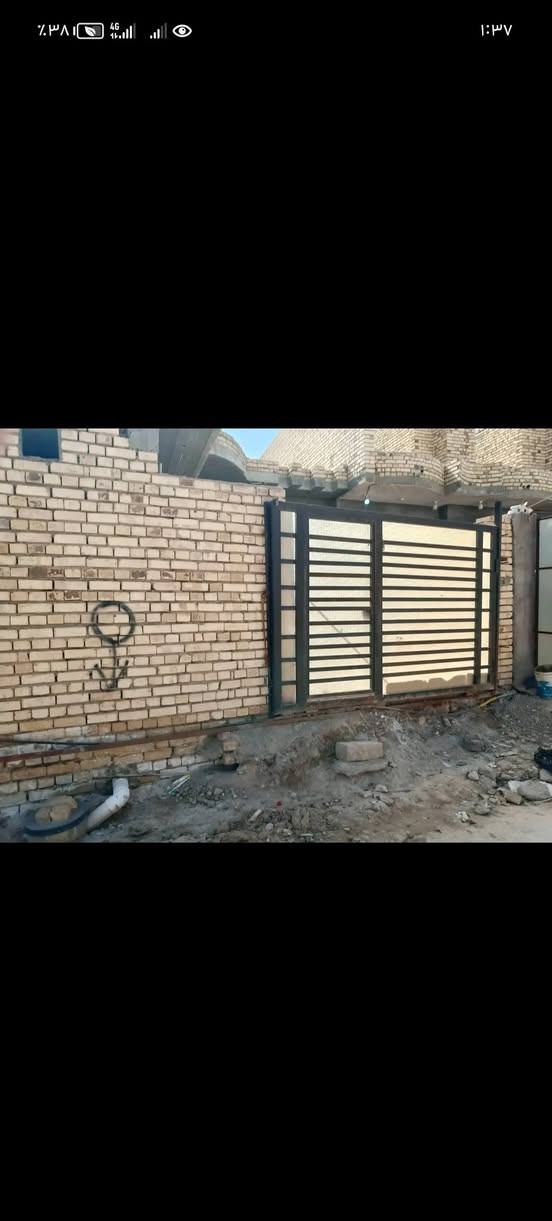 بيت اللبيع مساحته 130 متر كونكريت في خنيطله شارع جنسيه بدايت زراعي الاتصال *********** بناء جديد طابوك عوزه ترتيب شي بصيط
