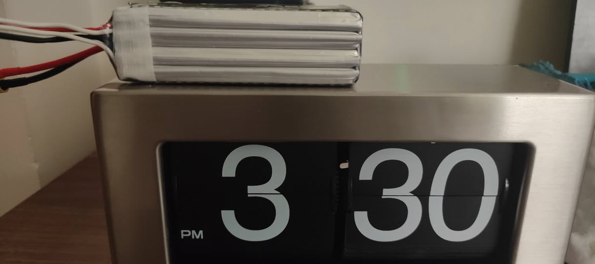 توفرت بطارية بالتفاصيل ادناه تواصل وتساب ***********
