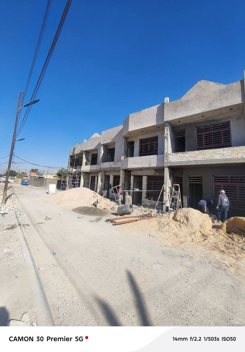 يالله يوجد بيوت مساحات تكون من 50 متر ل 70 متر اللبيع واكيد بناء حديث ودرجه اولى تسليم مفتاح  وبسعار مناسبه موقع الدوره المخابرات خدمات كامله مجاري تبليط كهرباء ومقابيله تشجير  كامله الاستفسار ***********
