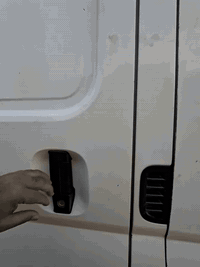 السلام عليكم نيسان اورفان حمل محرك 3000 كاز. 2012 بغداد تحويل مباشر  سياره خير من الله مال جناي تبريد خلفي ثلج بس عوزه غاز لئن اني مااحتاجه بشغلي وتركته.  ***********
