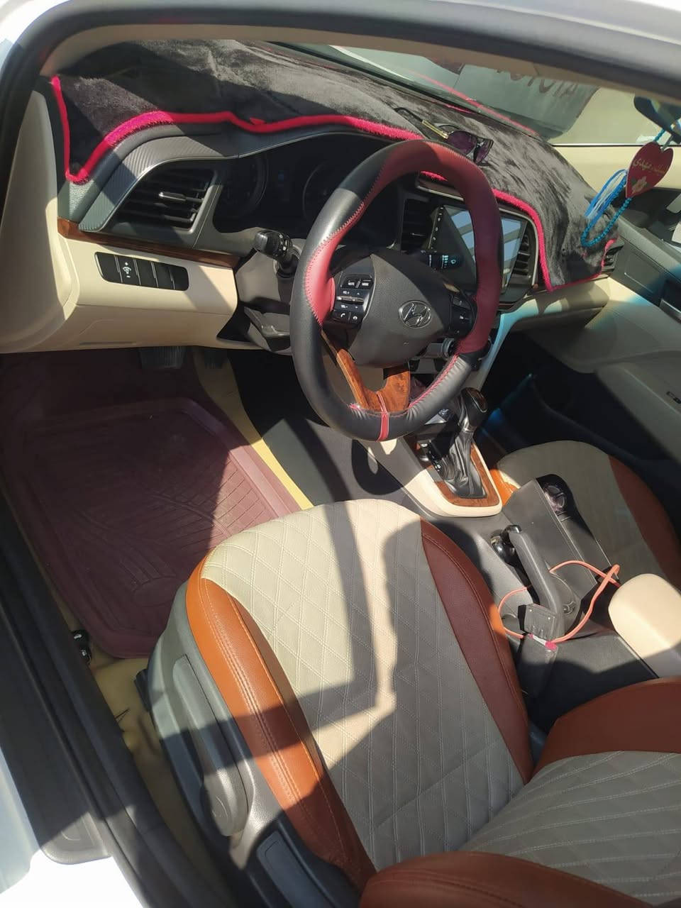 النترا 19 بغداد بأسمي هزه جديده خليجي مكفوله ماعدا بارد موضح بالصوره ماشيه 98 قابله للزياده السعر 165 مكاني كربلاء وهذا رقمي ***********
