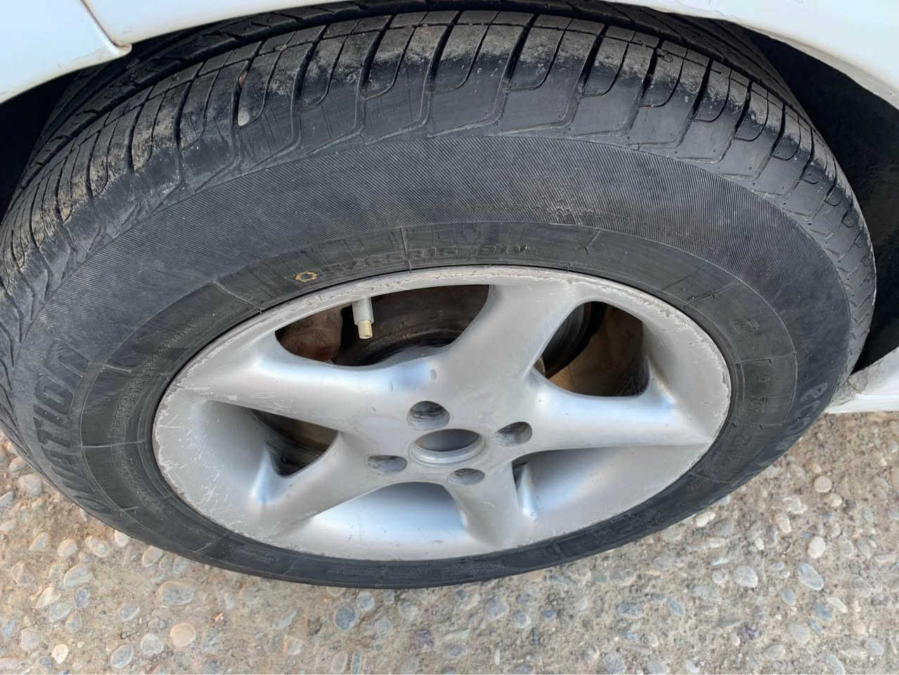 ﷽

ئۆپڵ ڤیکترا مۆدیل ١٩٩٧
سەیارەکە  تۆماتیکەو مەکینە گەورەی مەرغوب
بیلاد تۆماتیکە  ماڵی دۆستە 
بەحازری سحری ٤٠وەرەقەیە 
بەقستیش محامەلەی کەیە 
شوێن بنسڵاوە 
📞***********📞 أربيل, العراق
