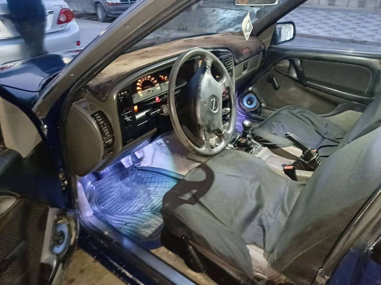 السلام عليكم اوميكا استيشن للبيع موديل 93 مشروع وطني بيه بطاقه بنزين ***********
