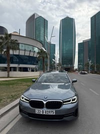 بي ام دبليو 530i • ٢٠٢١ • حادث ٢ قطعة