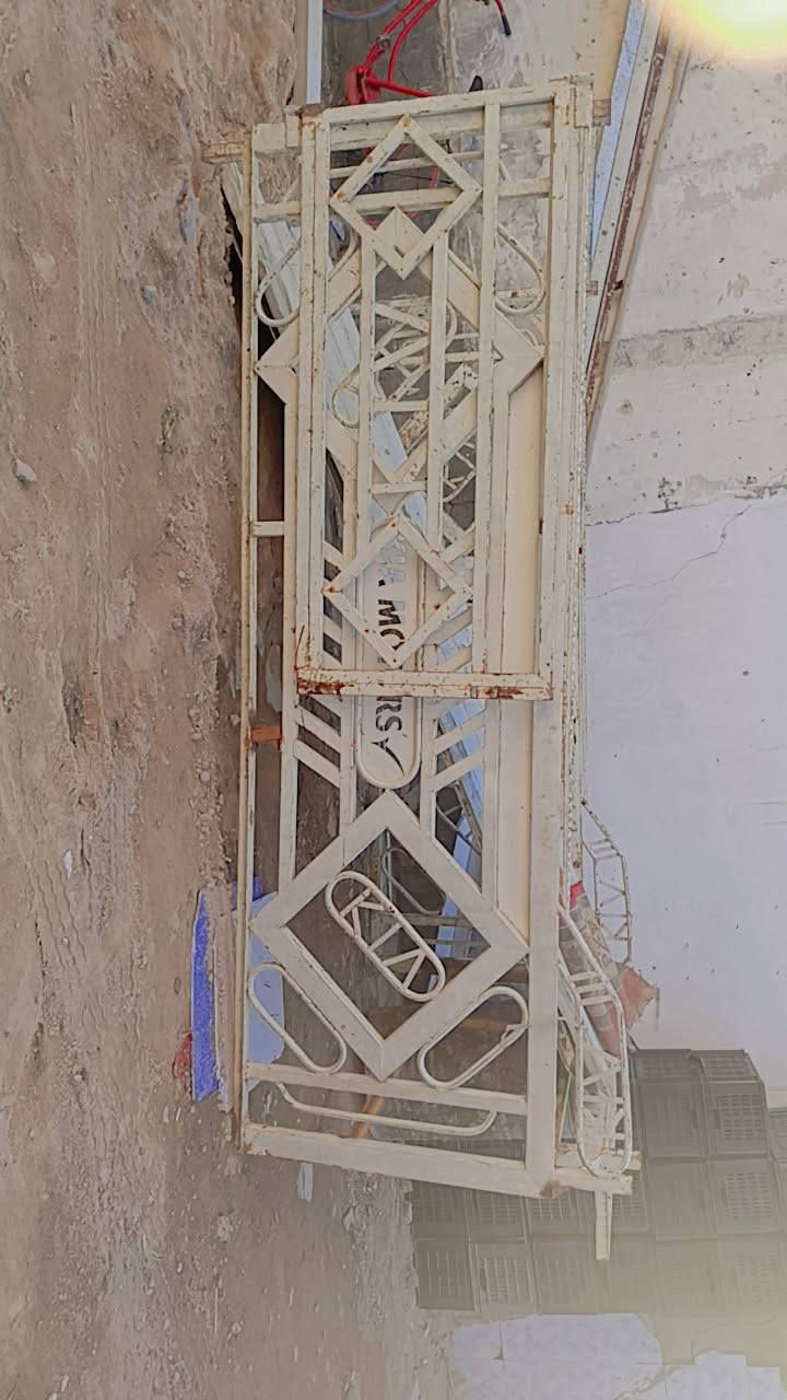 يا الله محجر فحل نظيف السعر250 وبي مجال رقمي للتواصل***********
