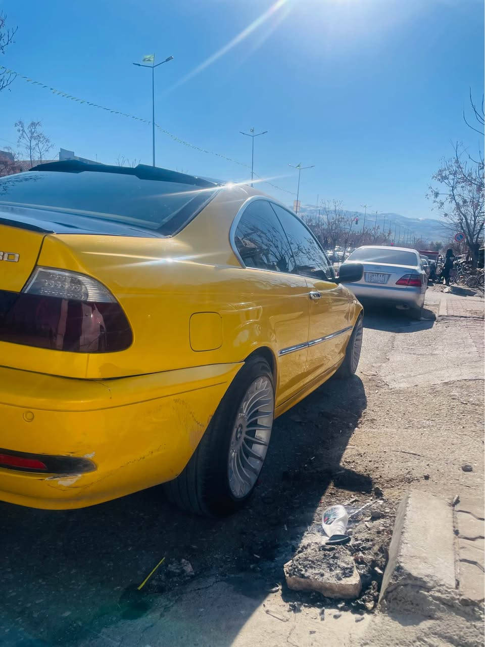 Bmw e 46 
Makinay 30 dabl dejtal  
Sayaraka ta ble paku jwan mawatawa hamo gyani lasar daqe sharykaya taybataw ganjanaya modie 2006 bo nuqsani magare ful ful mwasafat sardu garmi eshaka taqaw raqay nya makenaw geru aksl u karabay bashart sayaraka  50 yak toz majal 
Gorenawa nakam  bas froshtn 
*********** حلبجة, السليمانية
